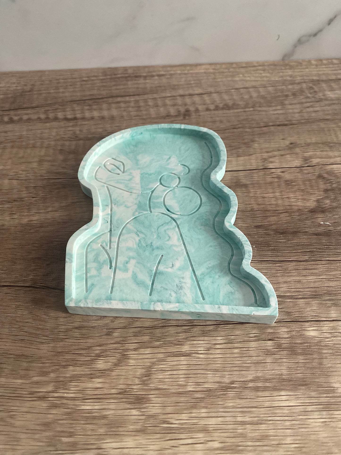PLATEAU VERT SILOUHETTE